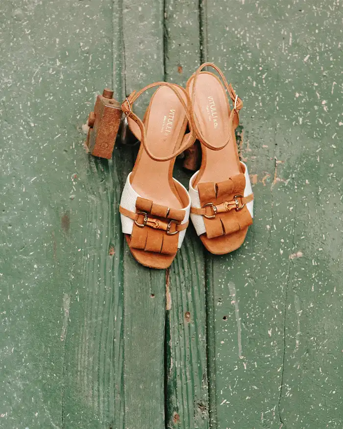 sandali-da-donna-made-in-italy-con-tacco-largo-vitulli-e-co-napoli-02